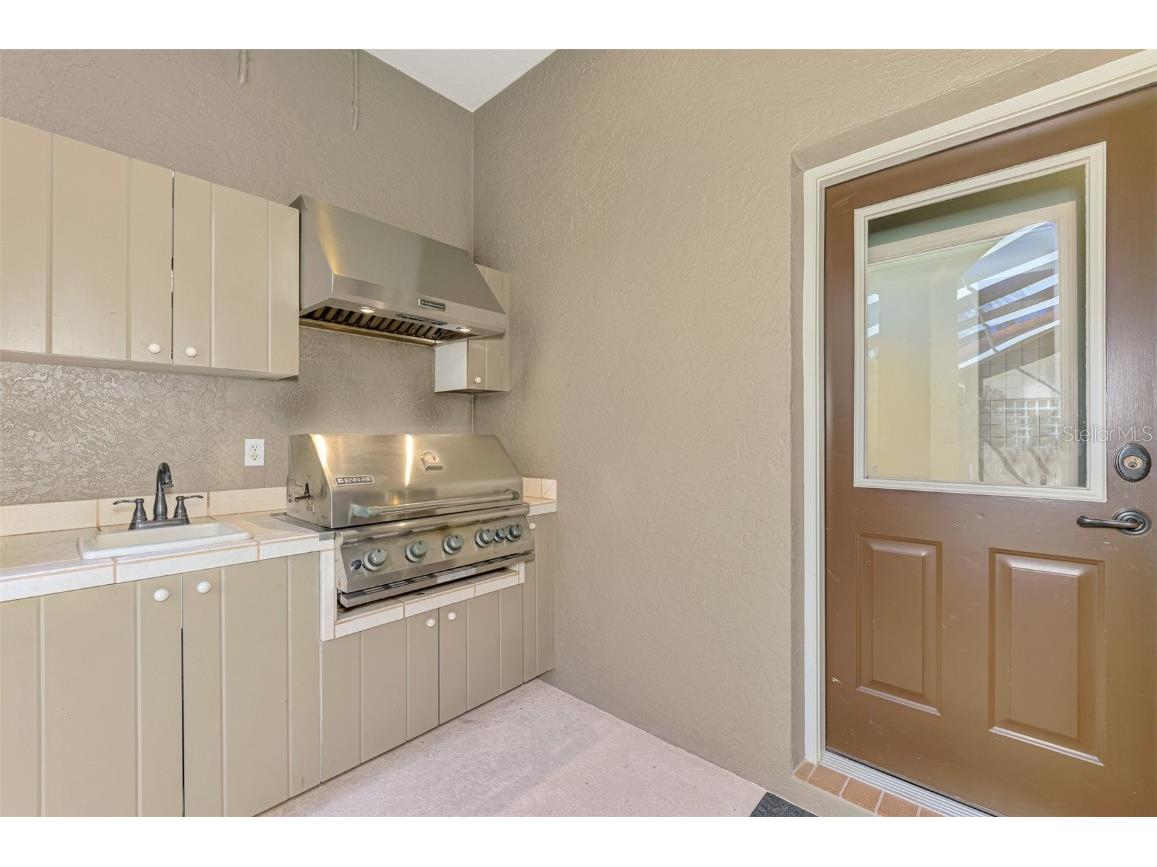 2518 Dick Wilson Drive Sarasota FL 34240 A4672995 image37