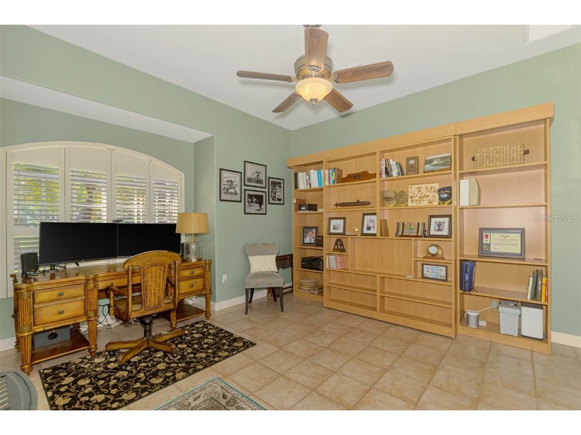 2518 Dick Wilson Drive Sarasota FL 34240 A4672995 image38