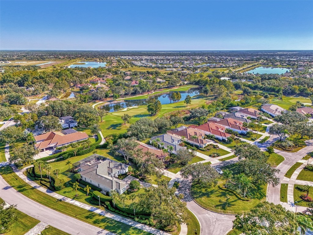 2518 Dick Wilson Drive Sarasota FL 34240 A4672995 image4