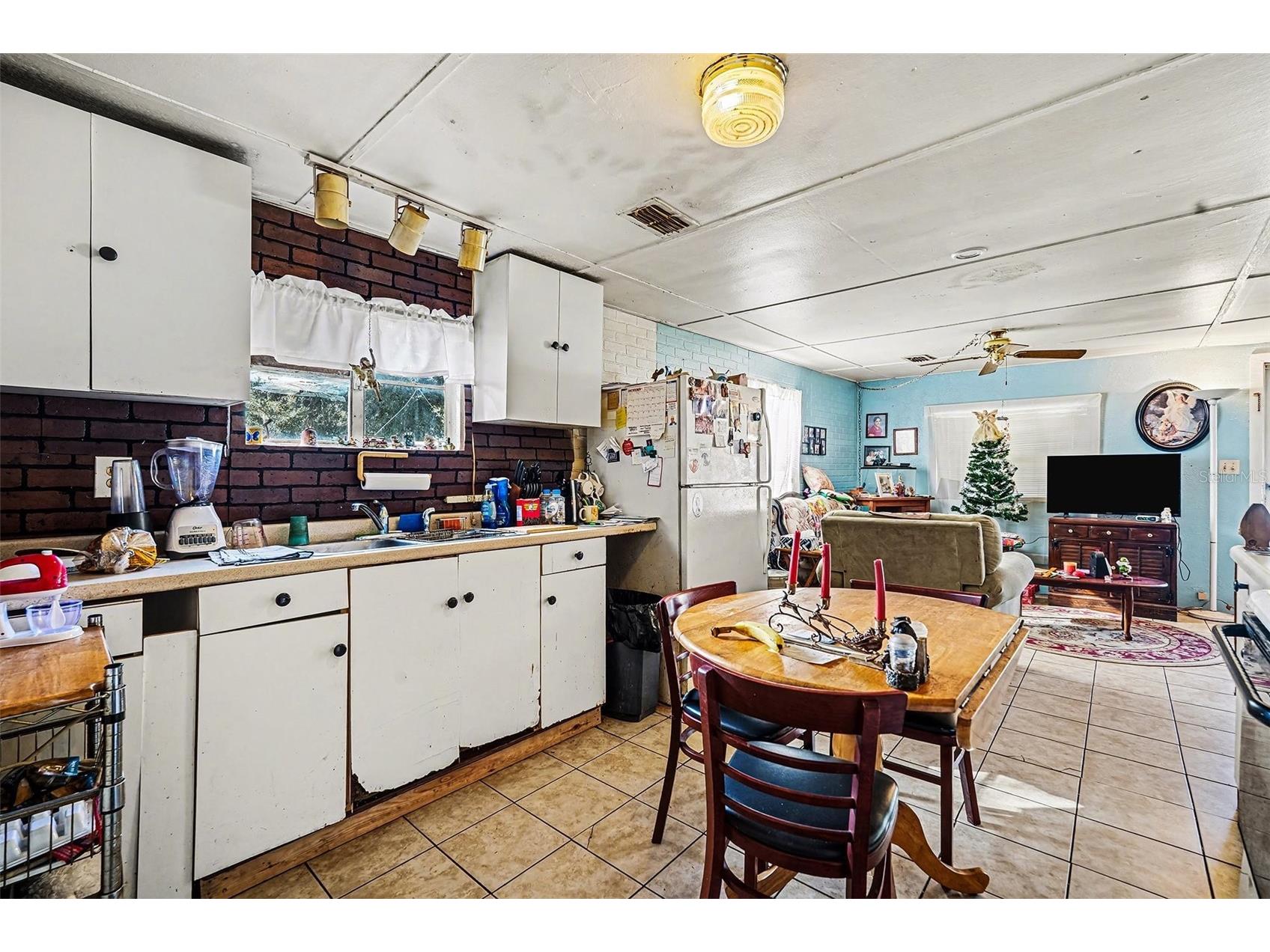 2518 Elm Street Seffner FL 33584 TB8459641 image14