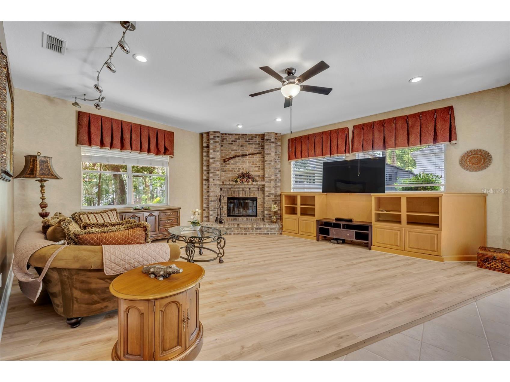 2518 Emerald Tree Lane Apopka FL 32712 - LAKE BRANTLY O6407513 image22