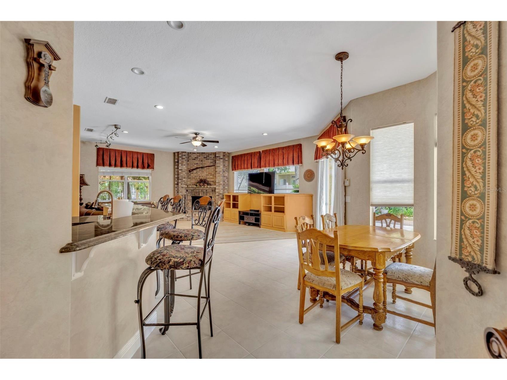 2518 Emerald Tree Lane Apopka FL 32712 - LAKE BRANTLY O6407513 image8
