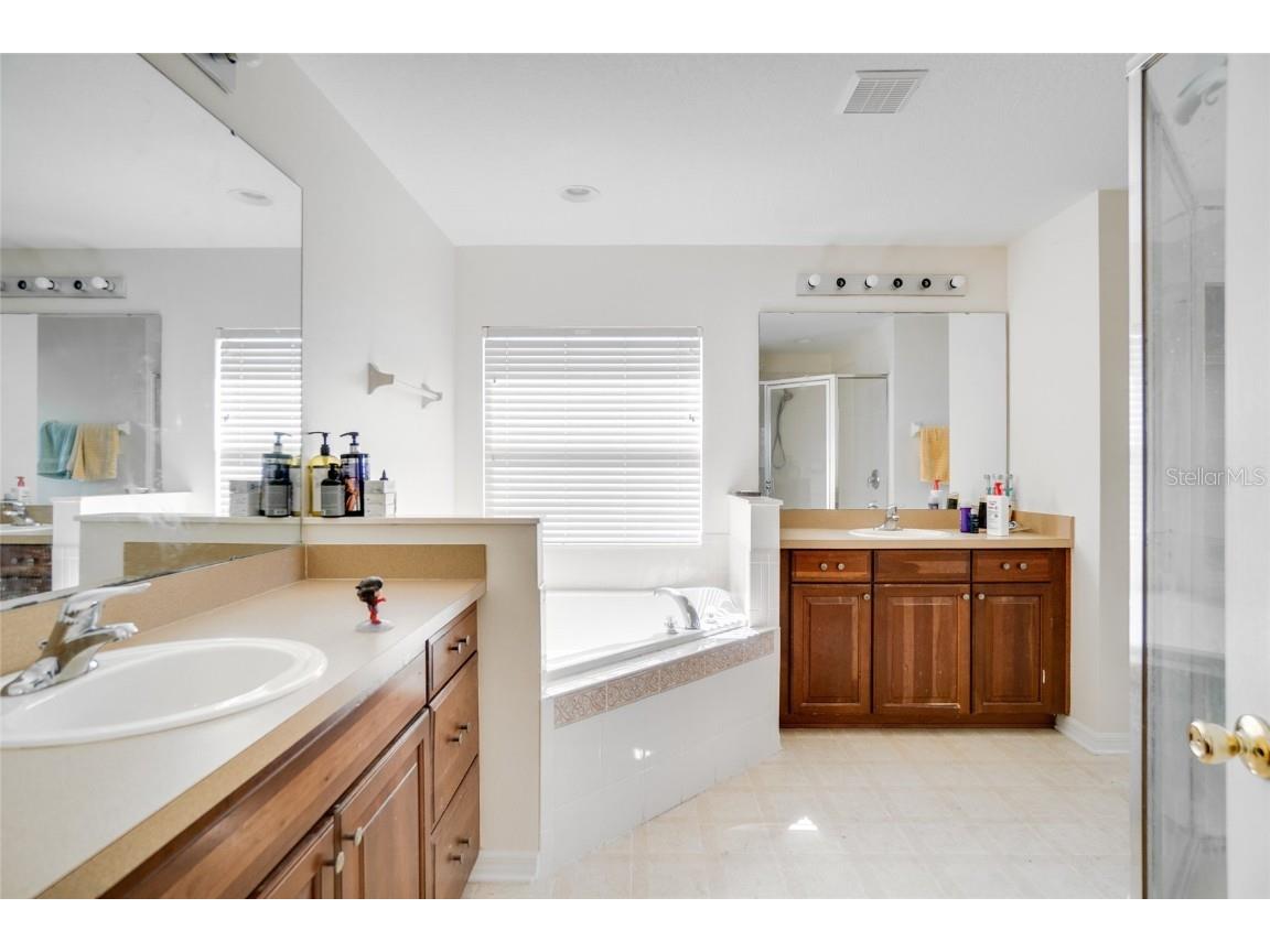 2518 Holly Pine Circle Orlando FL 32820 O6329692 image14