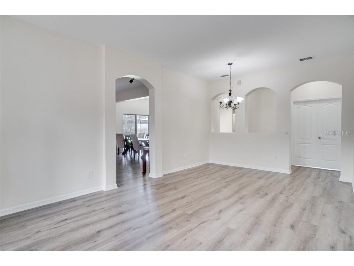 2518 Holly Pine Circle Orlando FL 32820 O6329692 image3