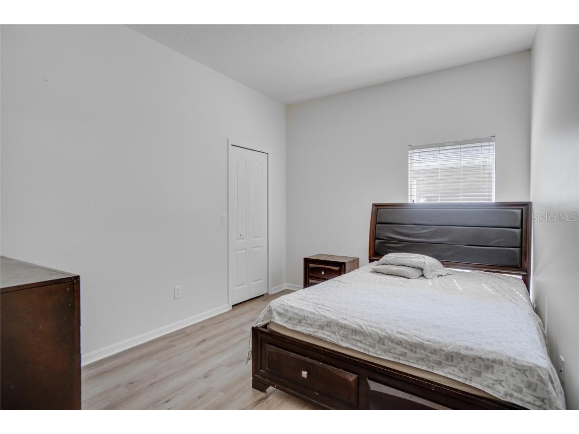 2518 Holly Pine Circle Orlando FL 32820 O6329692 image8