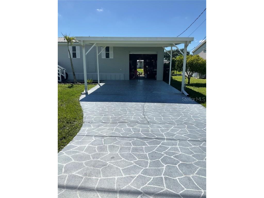 2518 SE 32nd Street Okeechobee FL 34974 - LAKE OKEECHOBEE ACCESS OK225667 image2