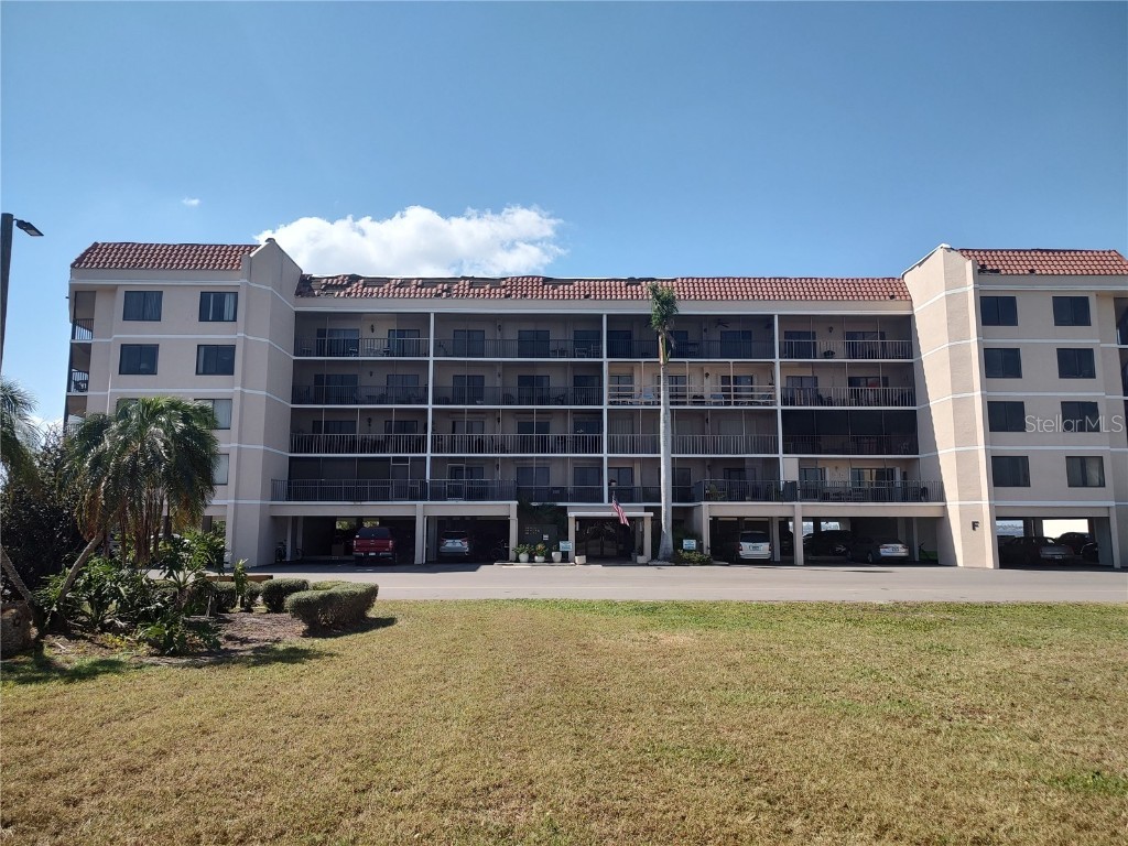 25188 Marion Avenue #F406 Punta Gorda FL 33950 - PEACE RIVER C7472310 image1