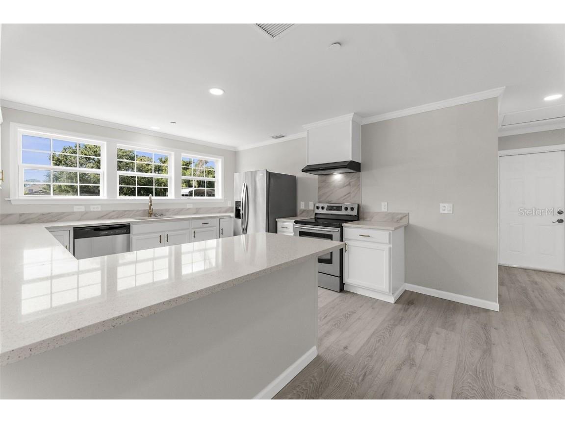 2519 21st Street Sarasota FL 34234 L4956765 image5