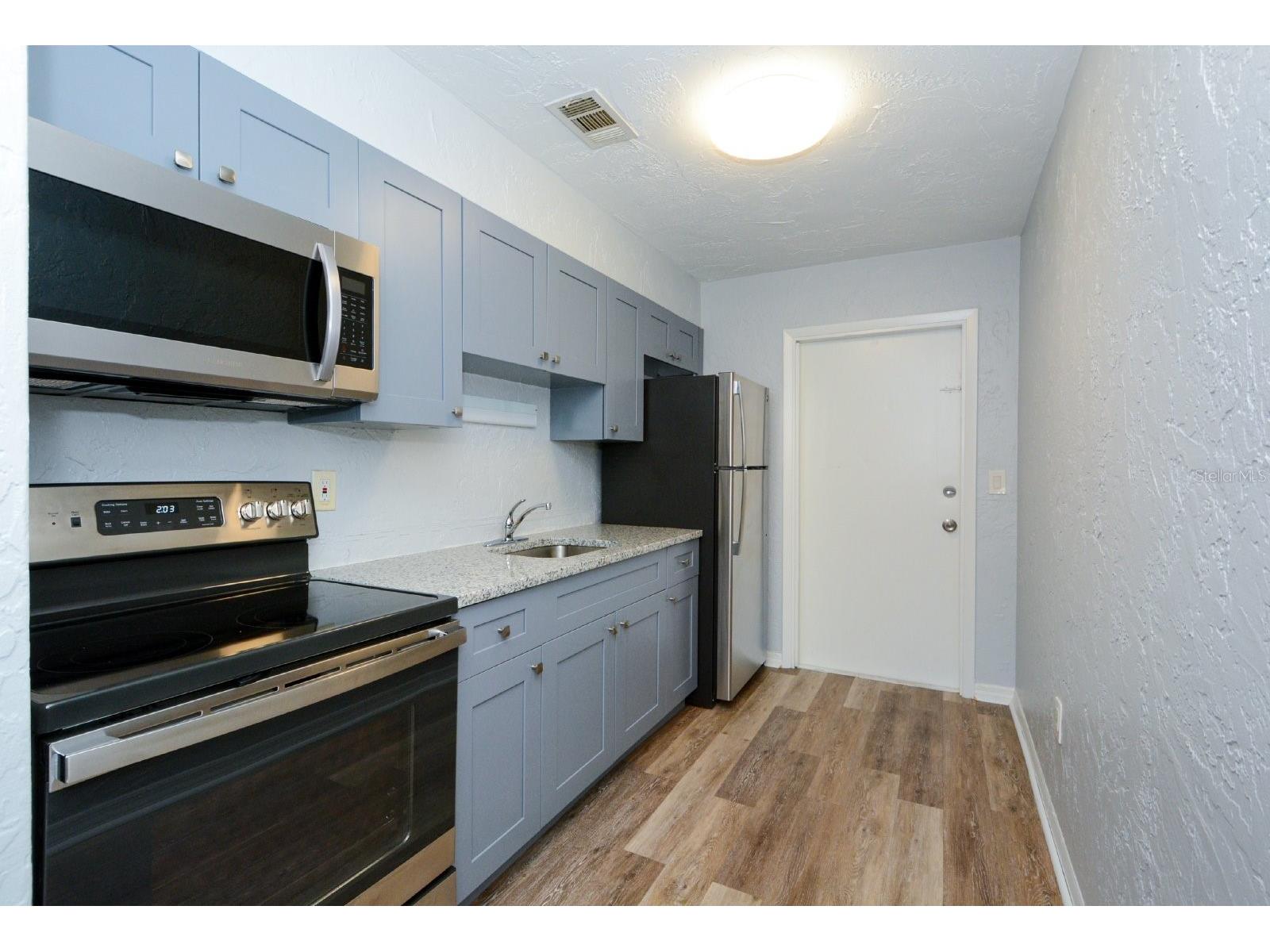 2519 9th Avenue W #3 Bradenton FL 34205 A4692988 image2