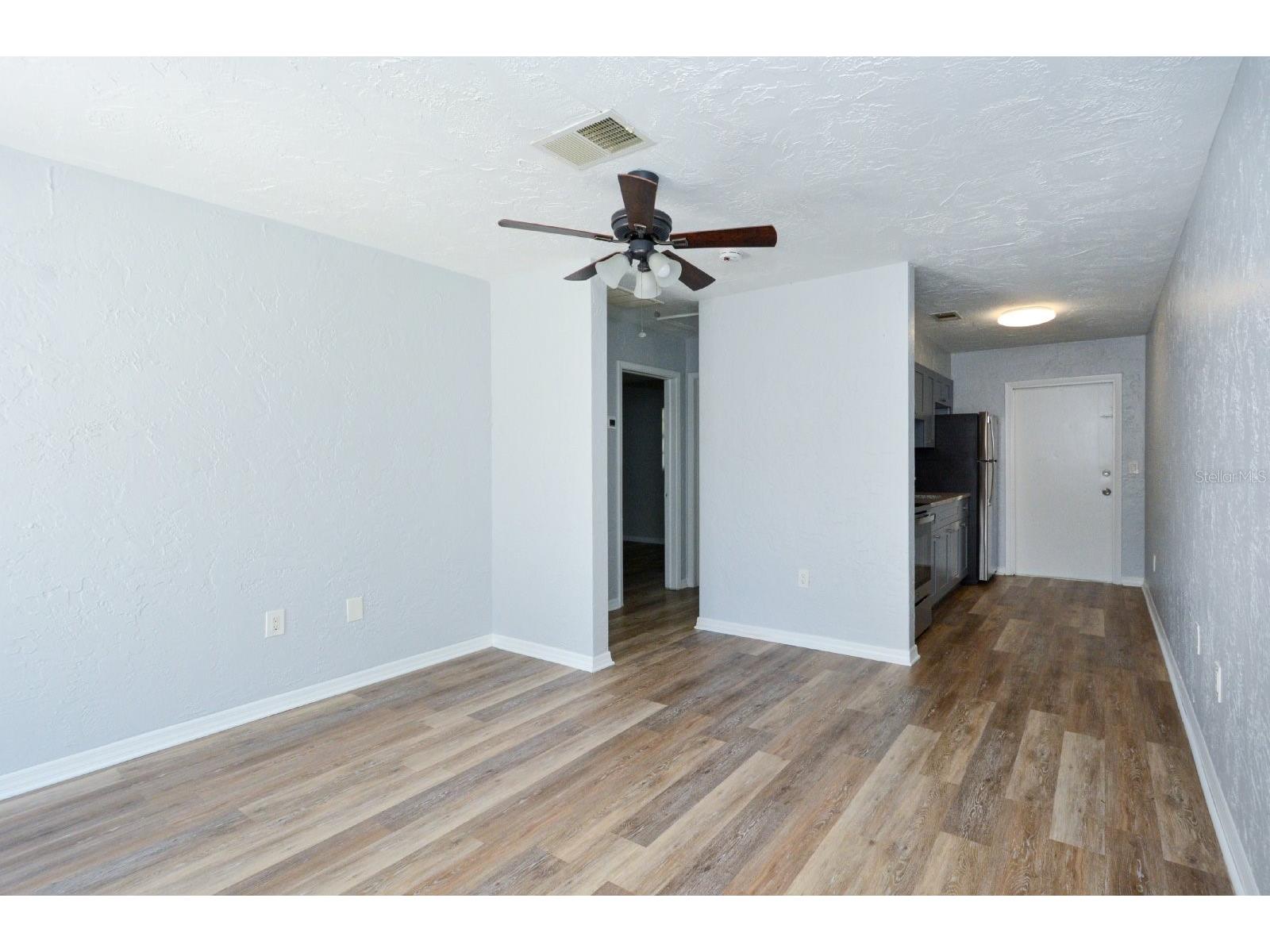 2519 9th Avenue W #3 Bradenton FL 34205 A4692988 image4