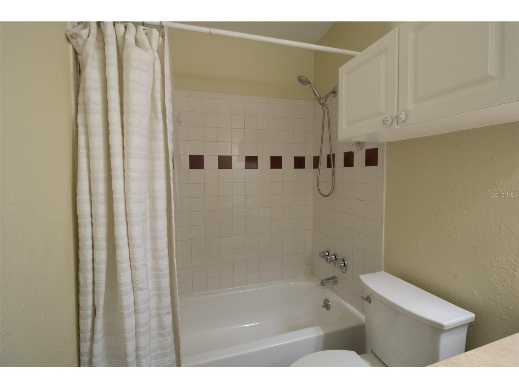 2519 Cedar Cypress Court #102 Tampa FL 33618 - LAKE MAGDALENE TB8424269 image16