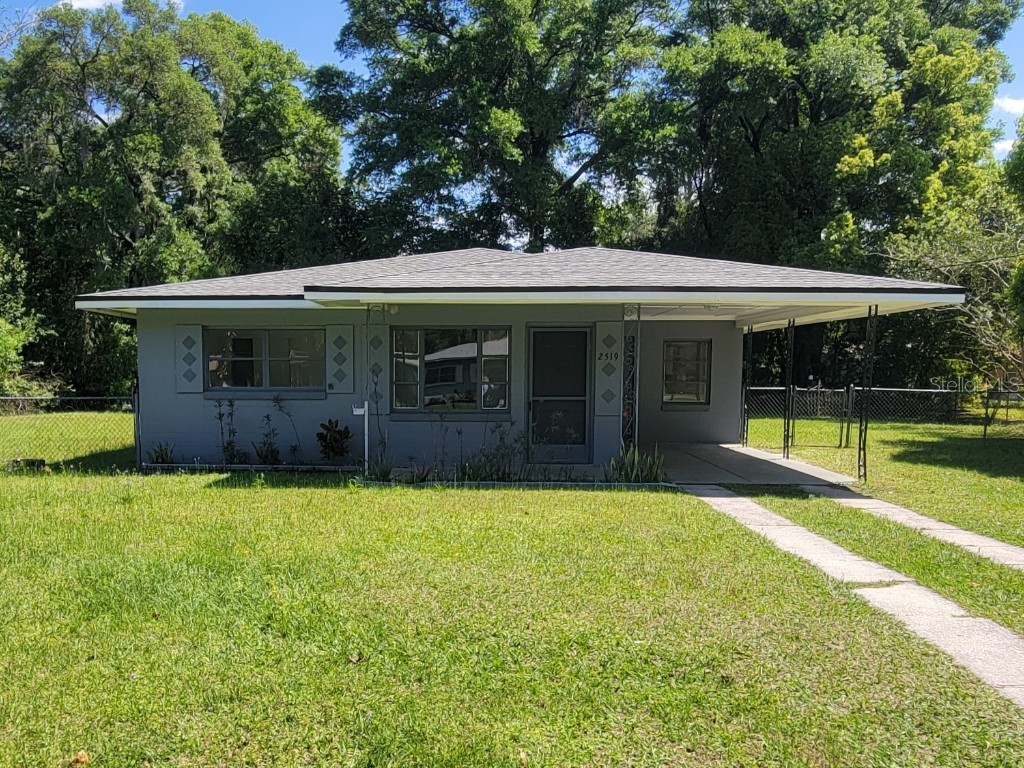 2519 NE 2nd Avenue Ocala FL 34470 OM674065 image1