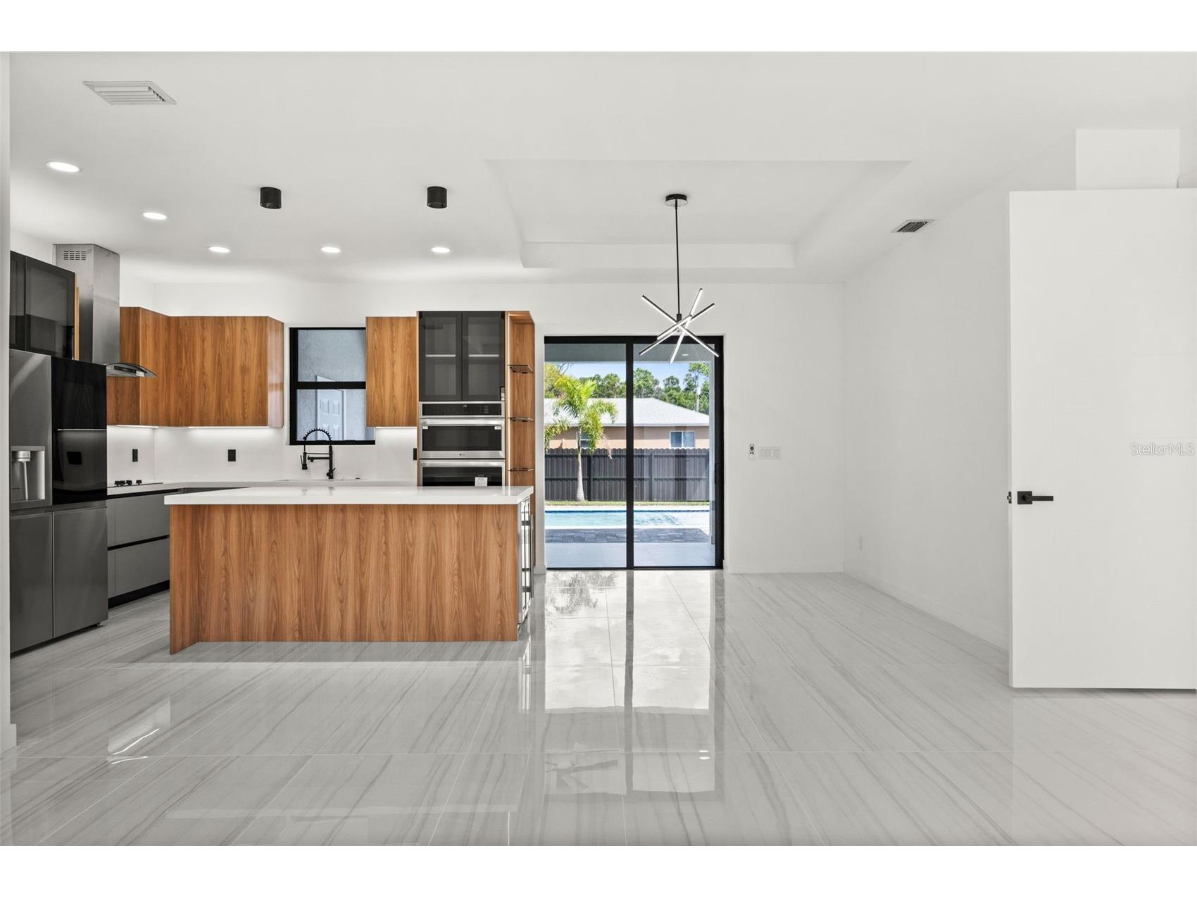 2519 NW 18th Place Cape Coral FL 33993 TB8498421 image11