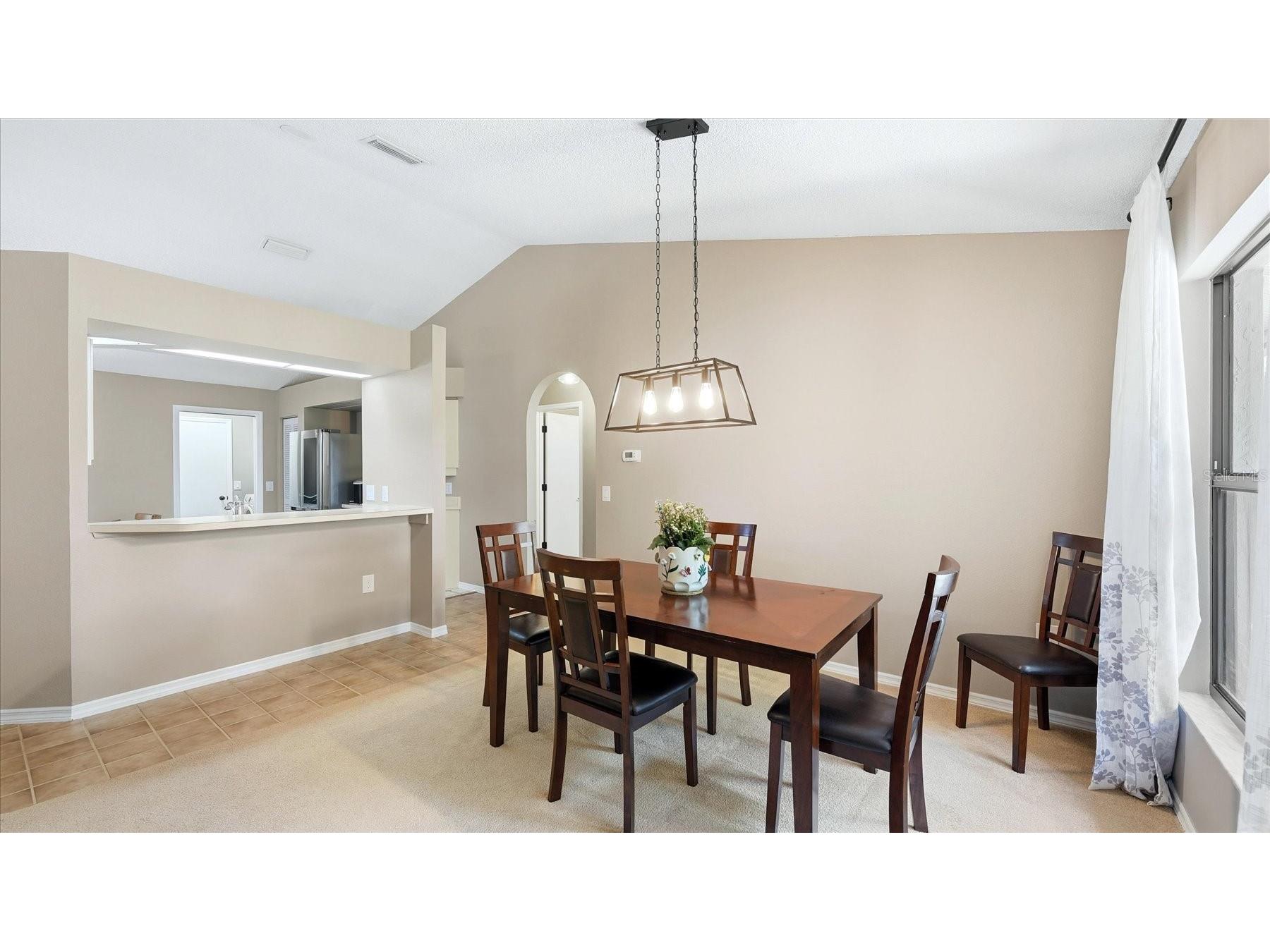 2519 Wood Oak Drive Sarasota FL 34232 TB8504493 image10