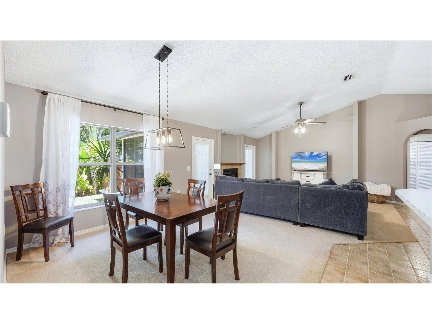 2519 Wood Oak Drive Sarasota FL 34232 TB8504493 image11