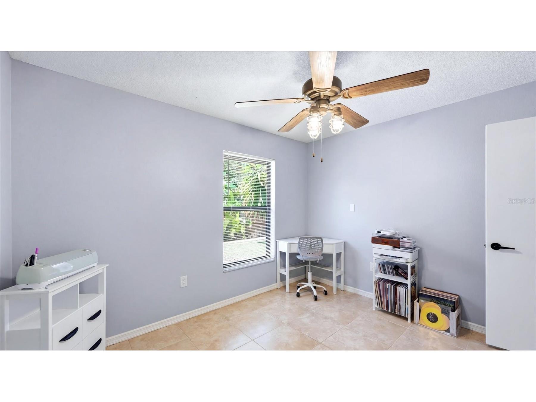 2519 Wood Oak Drive Sarasota FL 34232 TB8504493 image25