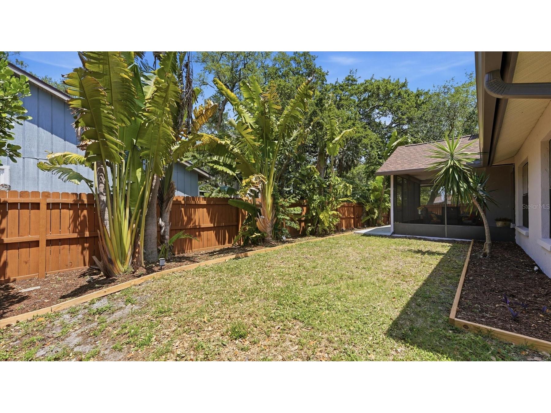 2519 Wood Oak Drive Sarasota FL 34232 TB8504493 image33