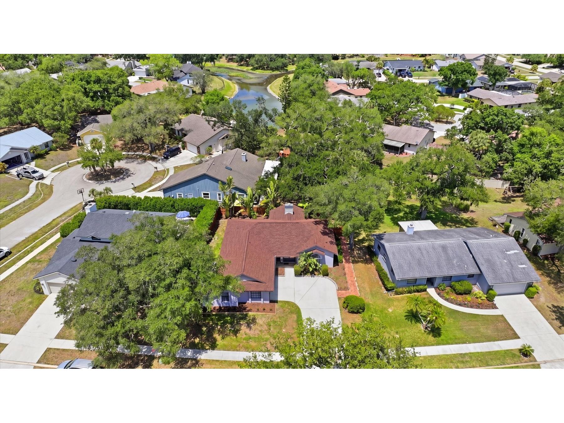 2519 Wood Oak Drive Sarasota FL 34232 TB8504493 image36