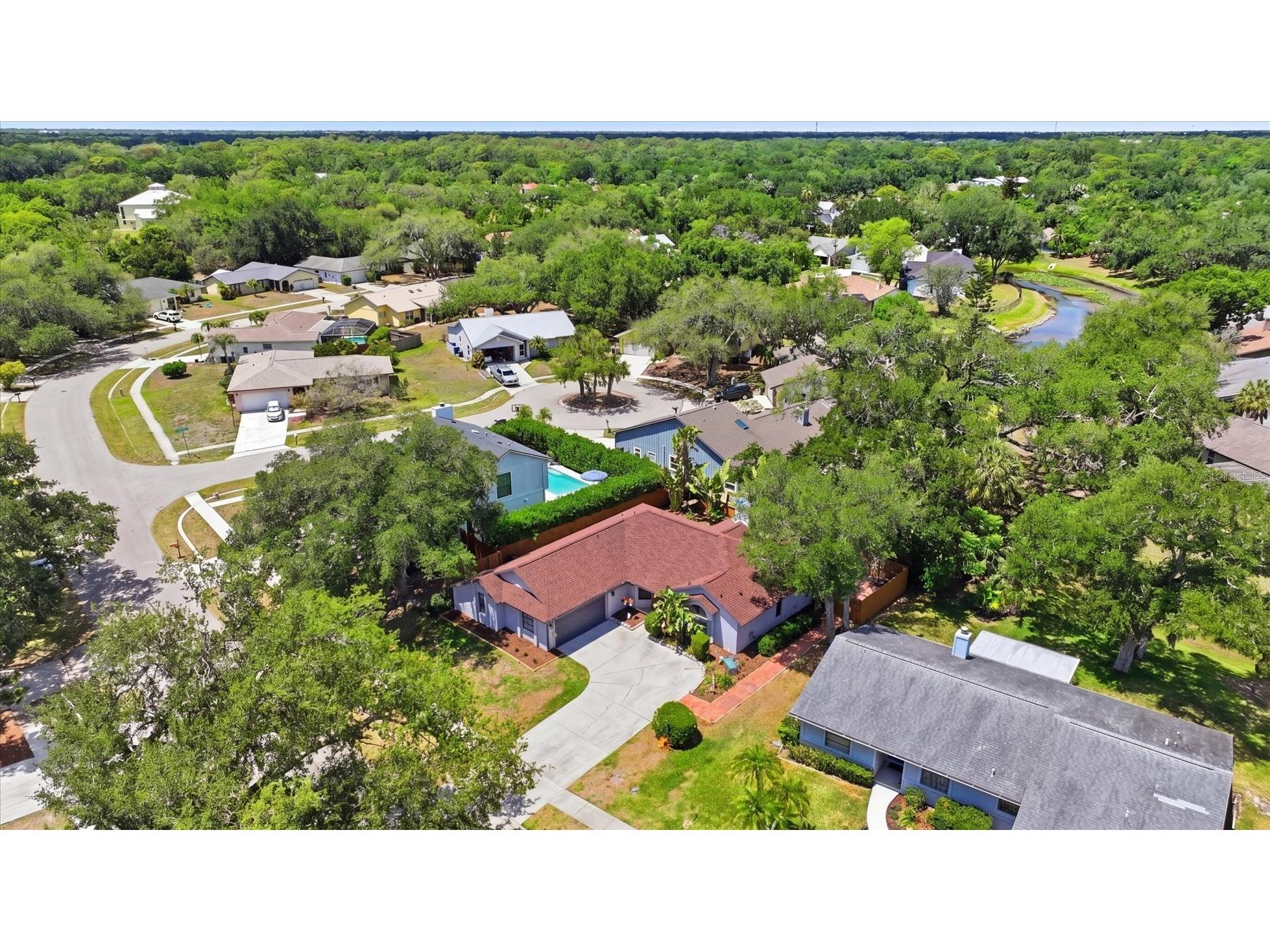 2519 Wood Oak Drive Sarasota FL 34232 TB8504493 image37