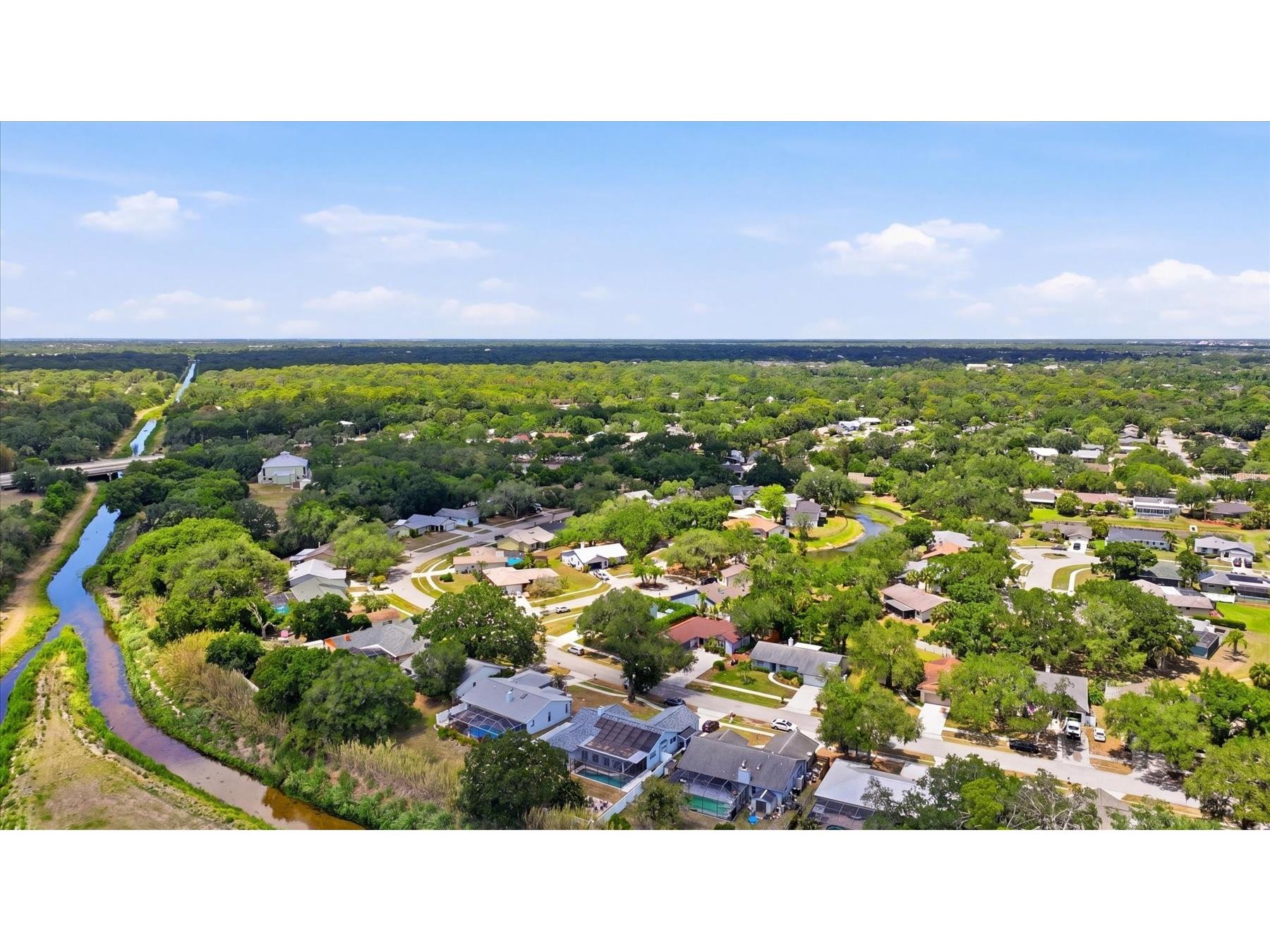 2519 Wood Oak Drive Sarasota FL 34232 TB8504493 image45
