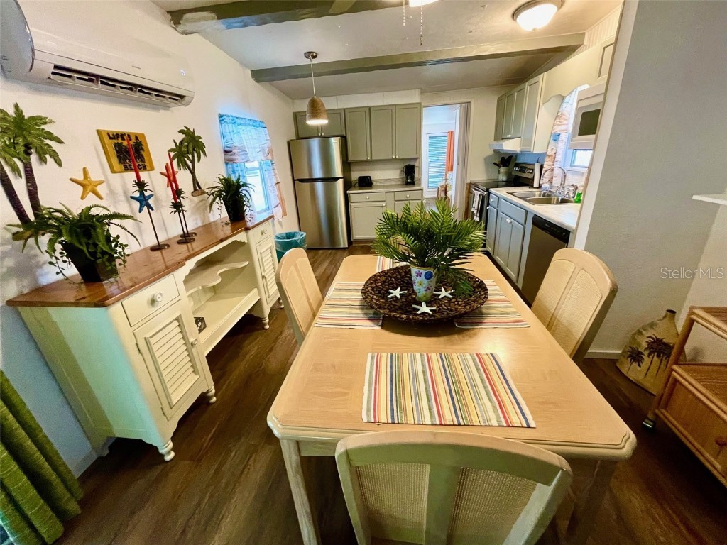 252 Daisy Avenue Fort Myers FL 33908 C7516615 image5