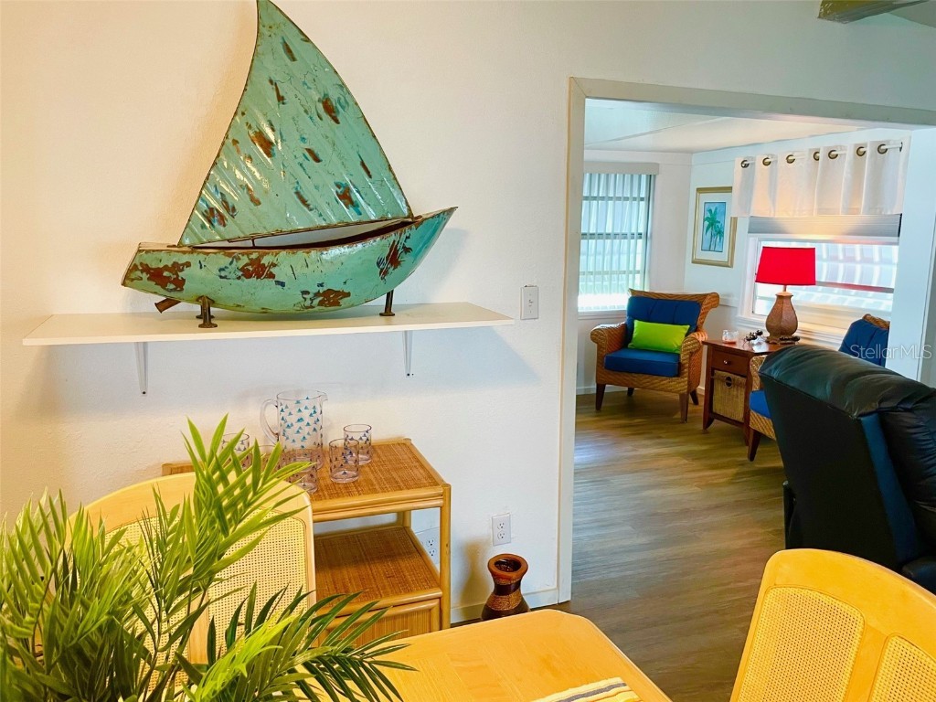 252 Daisy Avenue Fort Myers FL 33908 C7516615 image6