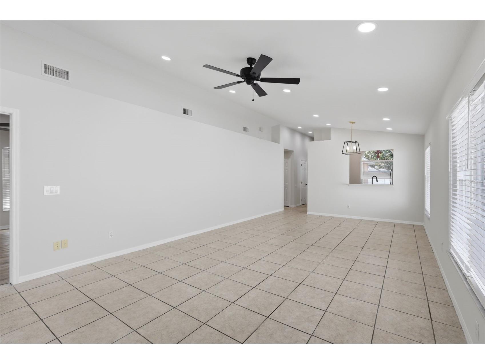 252 Daniels Pointe Drive Winter Garden FL 34787 O6410517 image10