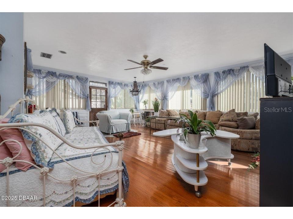 252 Gull Drive S Daytona Beach FL 32119 V4946138 image19