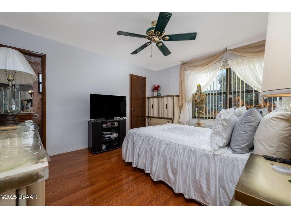 252 Gull Drive S Daytona Beach FL 32119 V4946138 image22