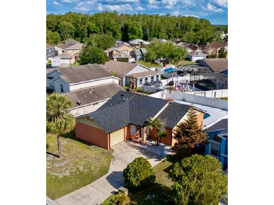 252 Hidden Springs Circle Kissimmee FL 34743 O6403851 image39