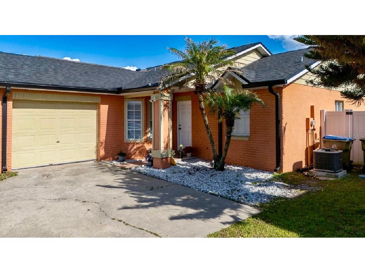 252 Hidden Springs Circle Kissimmee FL 34743 O6403851 image43