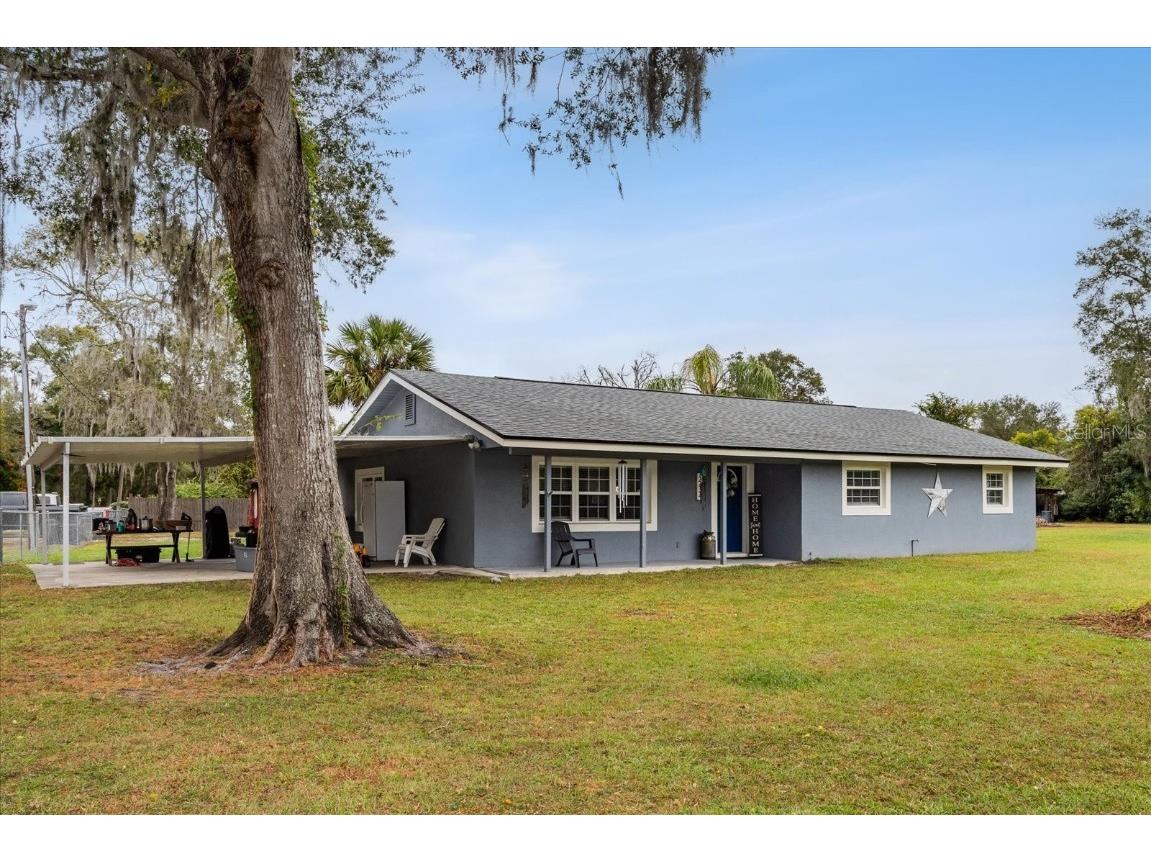 252 Longwood Drive Osteen FL 32764 V4933277 image1