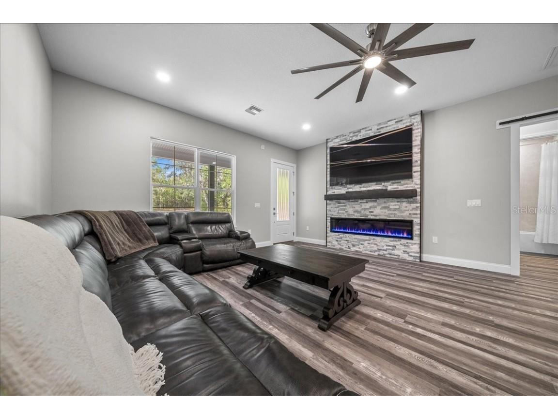 252 Malauka Road Ocklawaha FL 32179 OM712743 image14