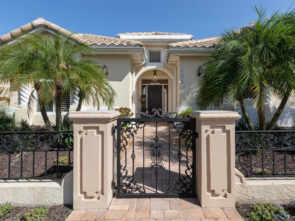 252 Pensacola Road Venice FL 34285 N6126951 image1