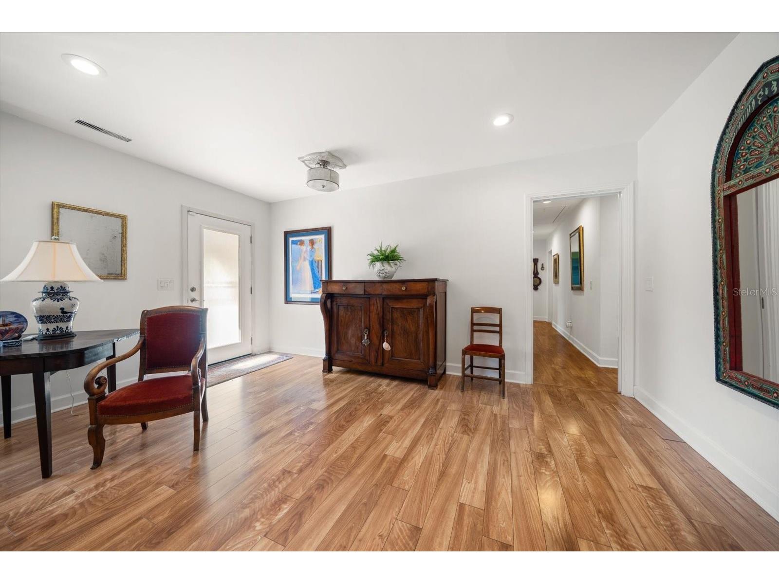 252 S Garden Circle Belleair FL 33756 TB8410033 image17