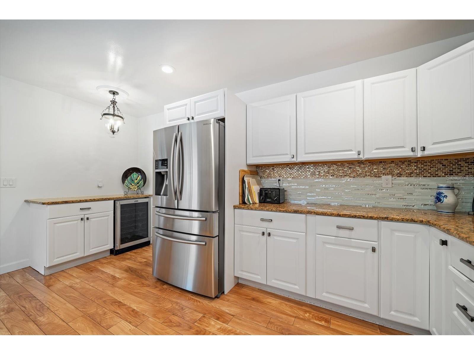 252 S Garden Circle Belleair FL 33756 TB8410033 image24