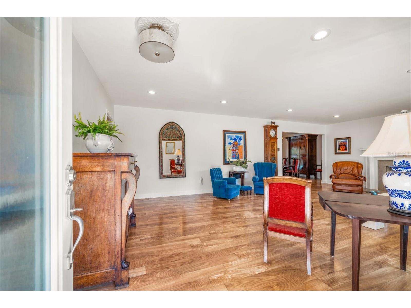 252 S Garden Circle Belleair FL 33756 TB8410033 image29