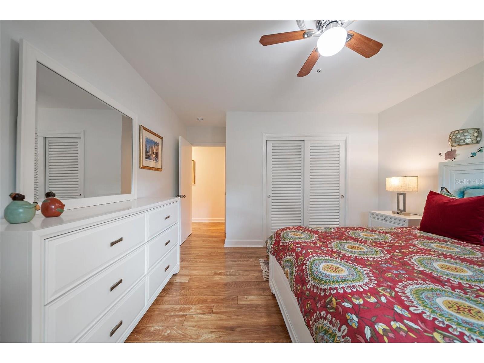 252 S Garden Circle Belleair FL 33756 TB8410033 image40