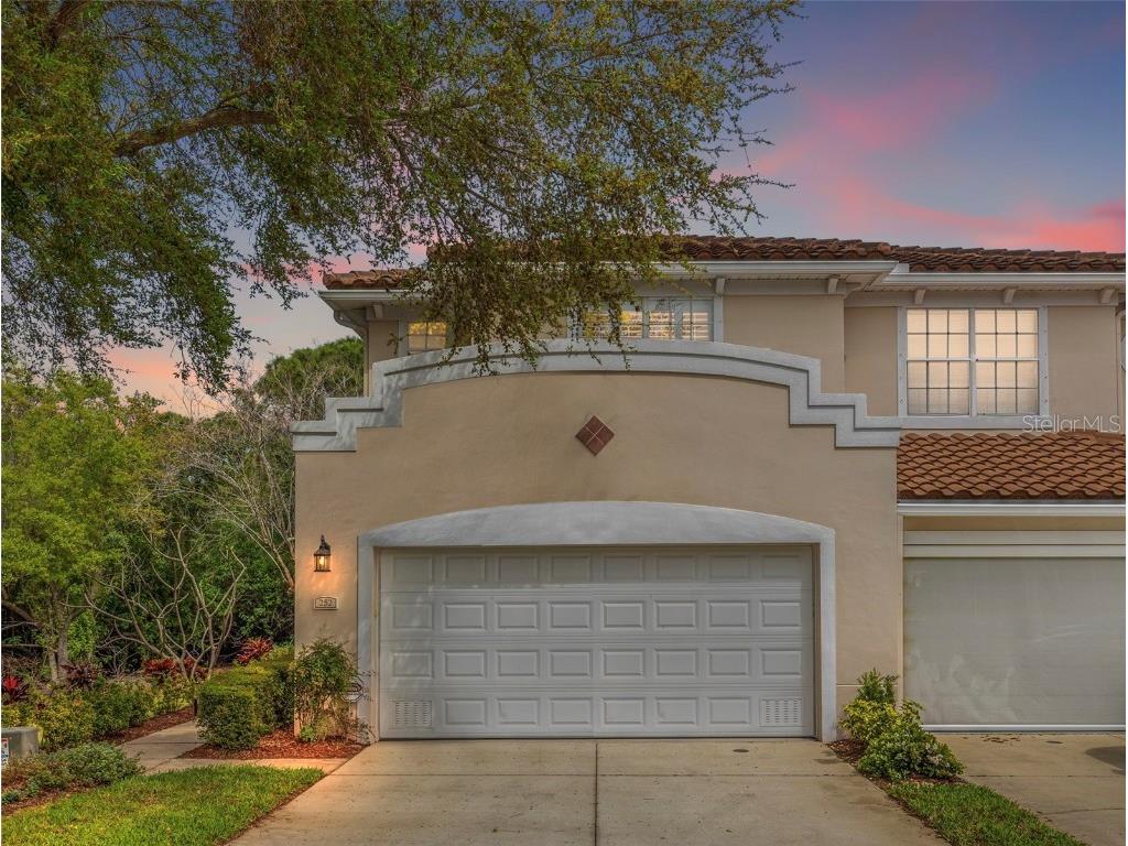 252 Valencia Circle Saint Petersburg FL 33716 U8233184 image1