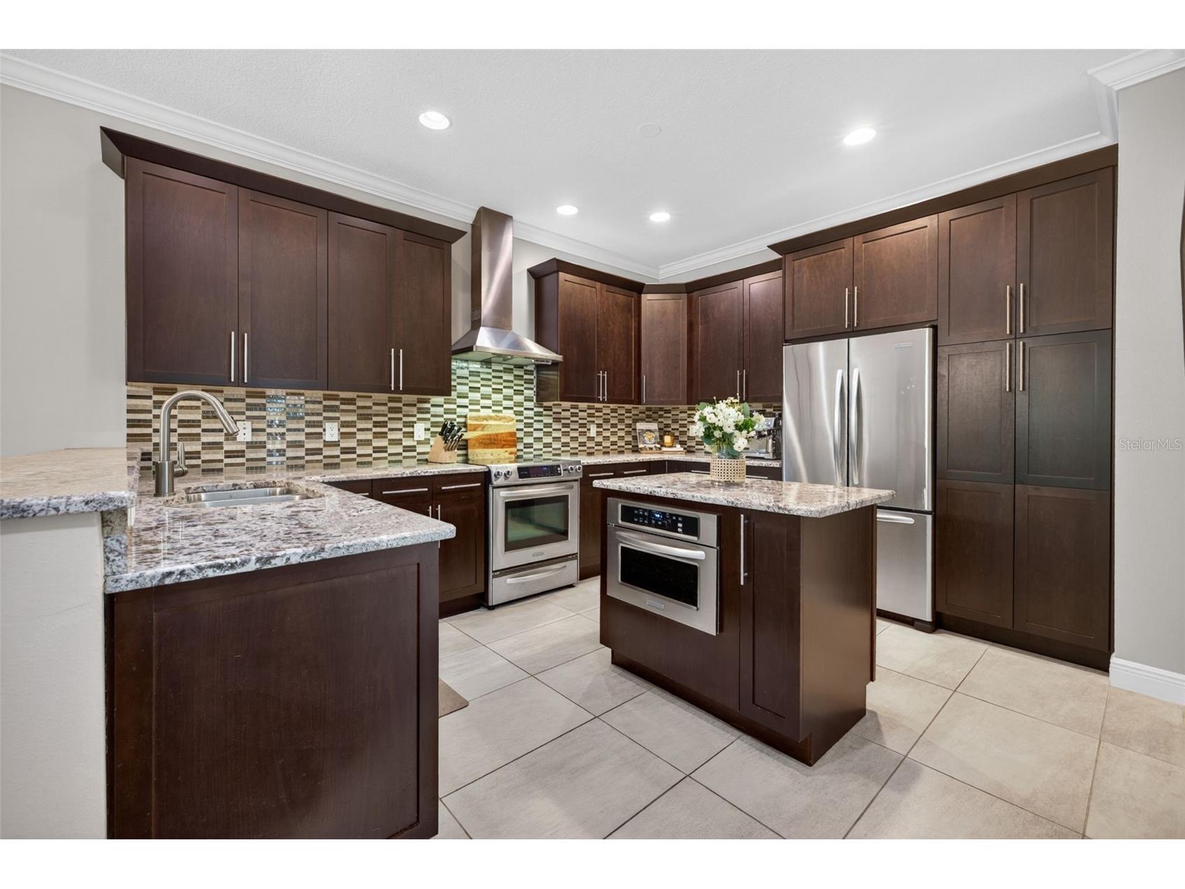 252 Valencia Circle Saint Petersburg FL 33716 TB8504708 image13