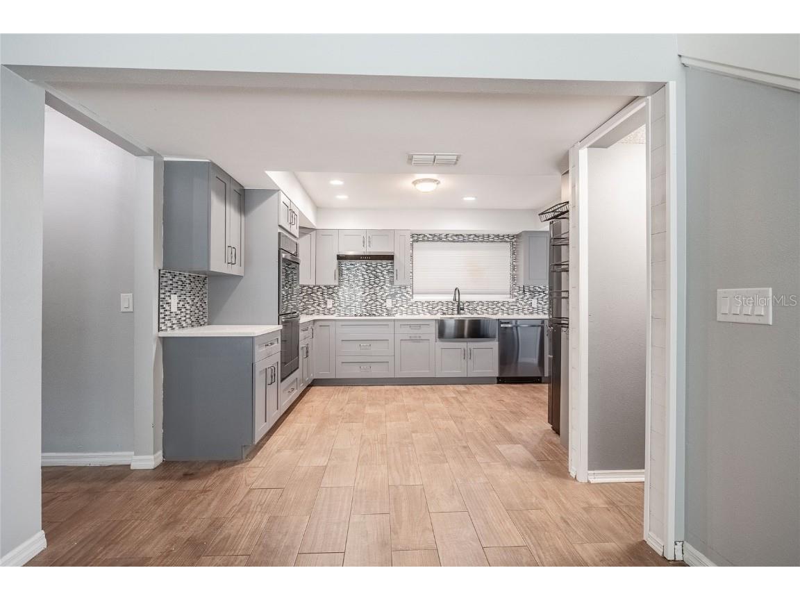 252 W Brookins Avenue Eagle Lake FL 33839 L4954310 image14