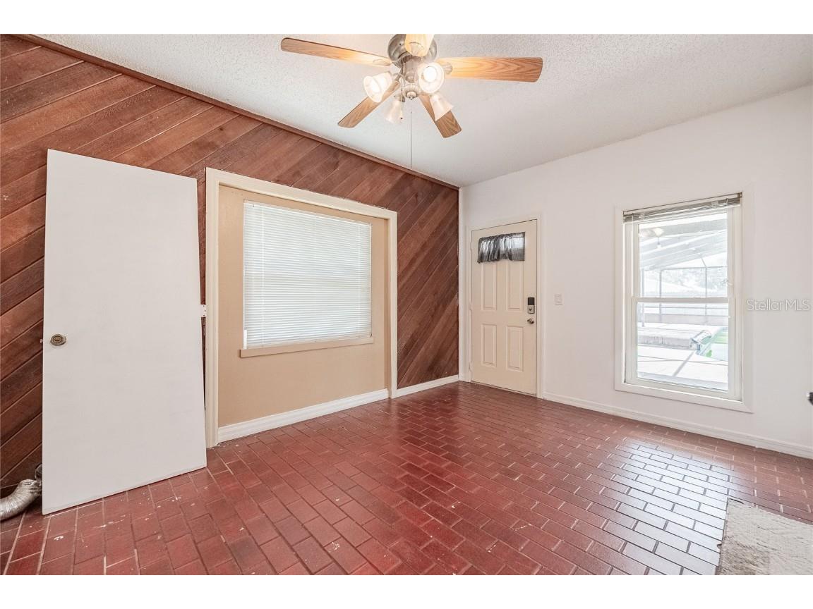 252 W Brookins Avenue Eagle Lake FL 33839 L4954310 image35