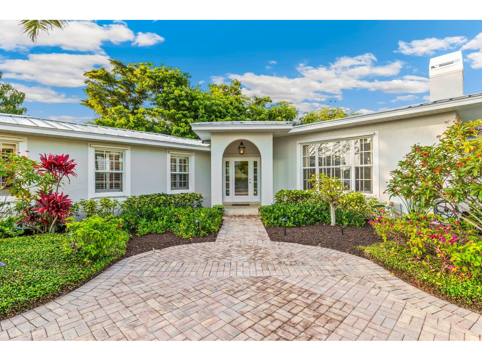 252 Waterways Avenue Boca Grande FL 33921 D6146498 image1