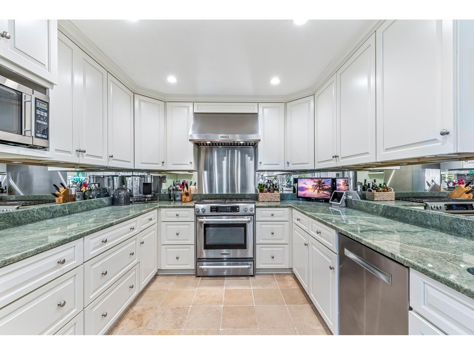 252 Waterways Avenue Boca Grande FL 33921 D6146498 image12