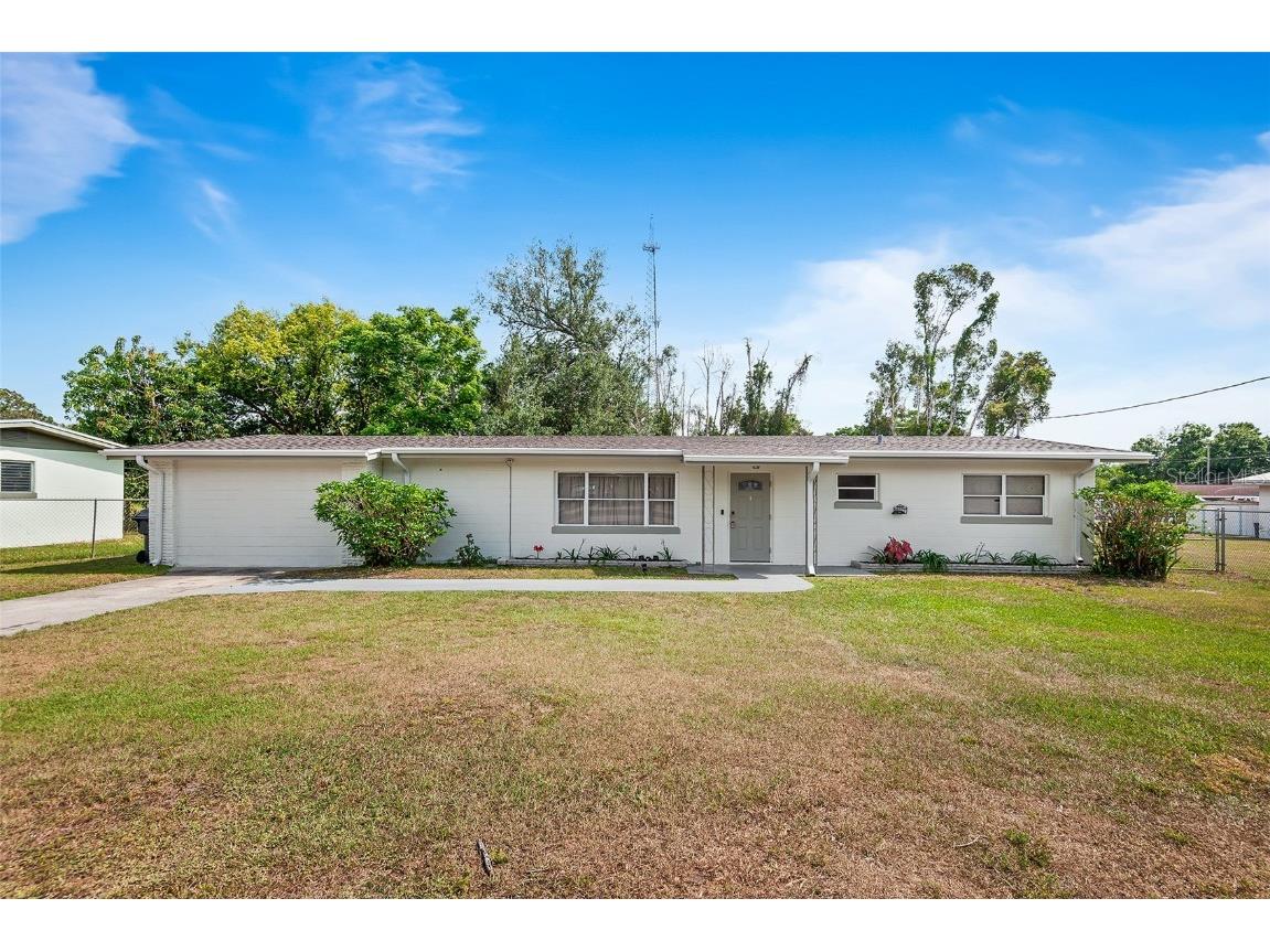 2520 Avenue C SW Winter Haven FL 33880 L4952484 image1