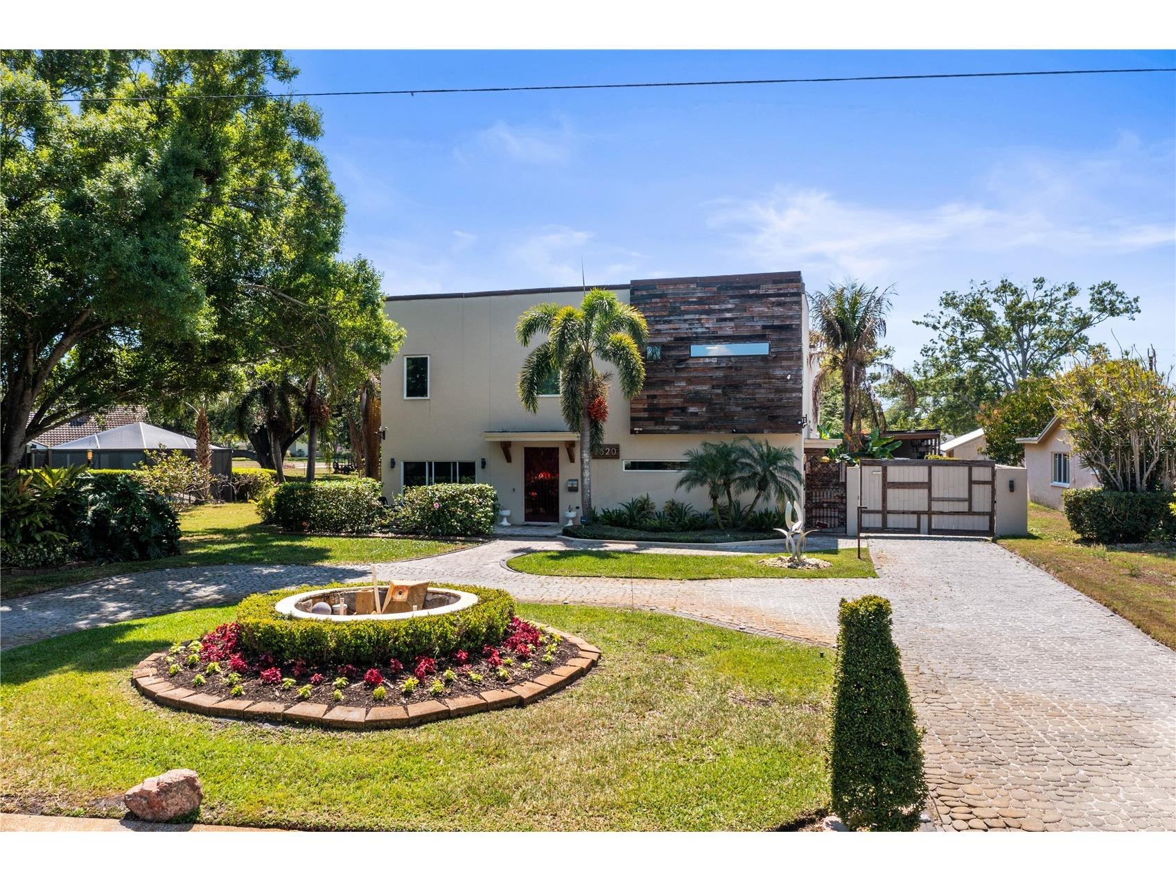 2520 Gomaz Way S Saint Petersburg FL 33712 TB8492700 image86