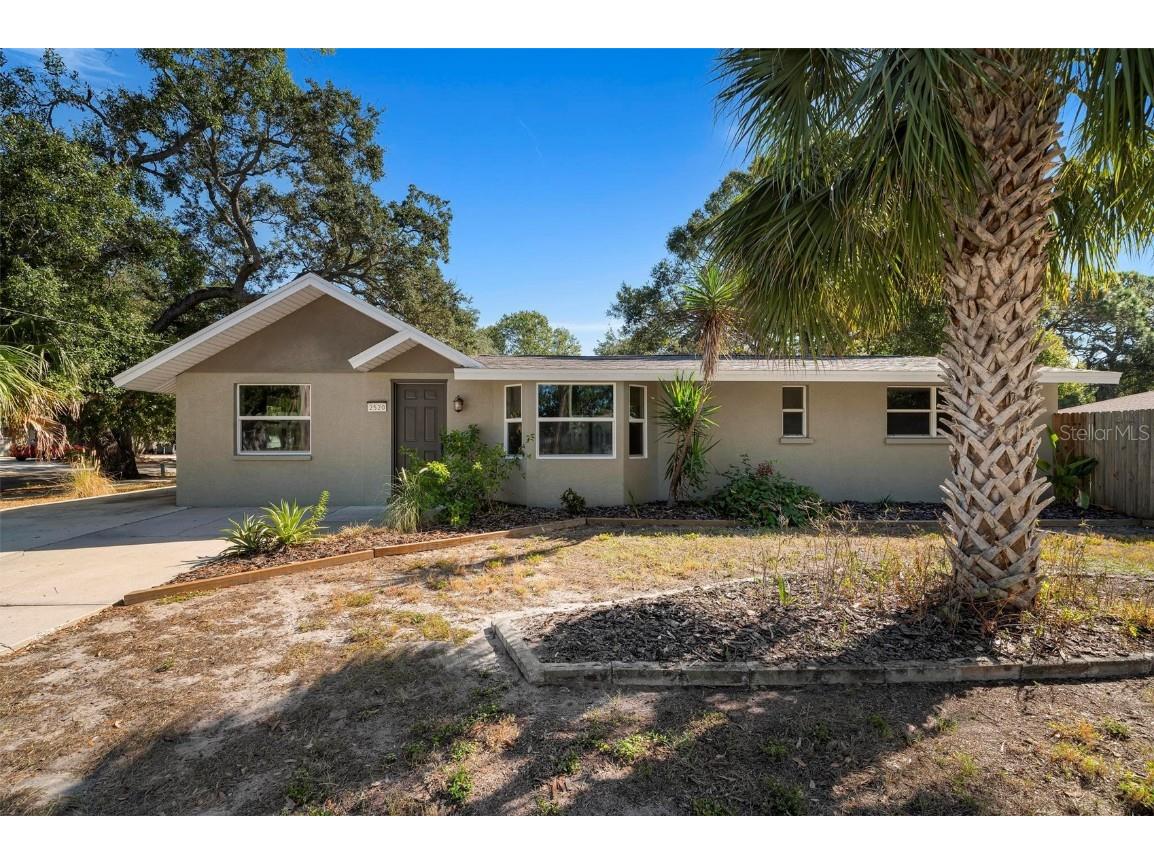 2520 Hyde Park Street Sarasota FL 34239 A4588467 image1