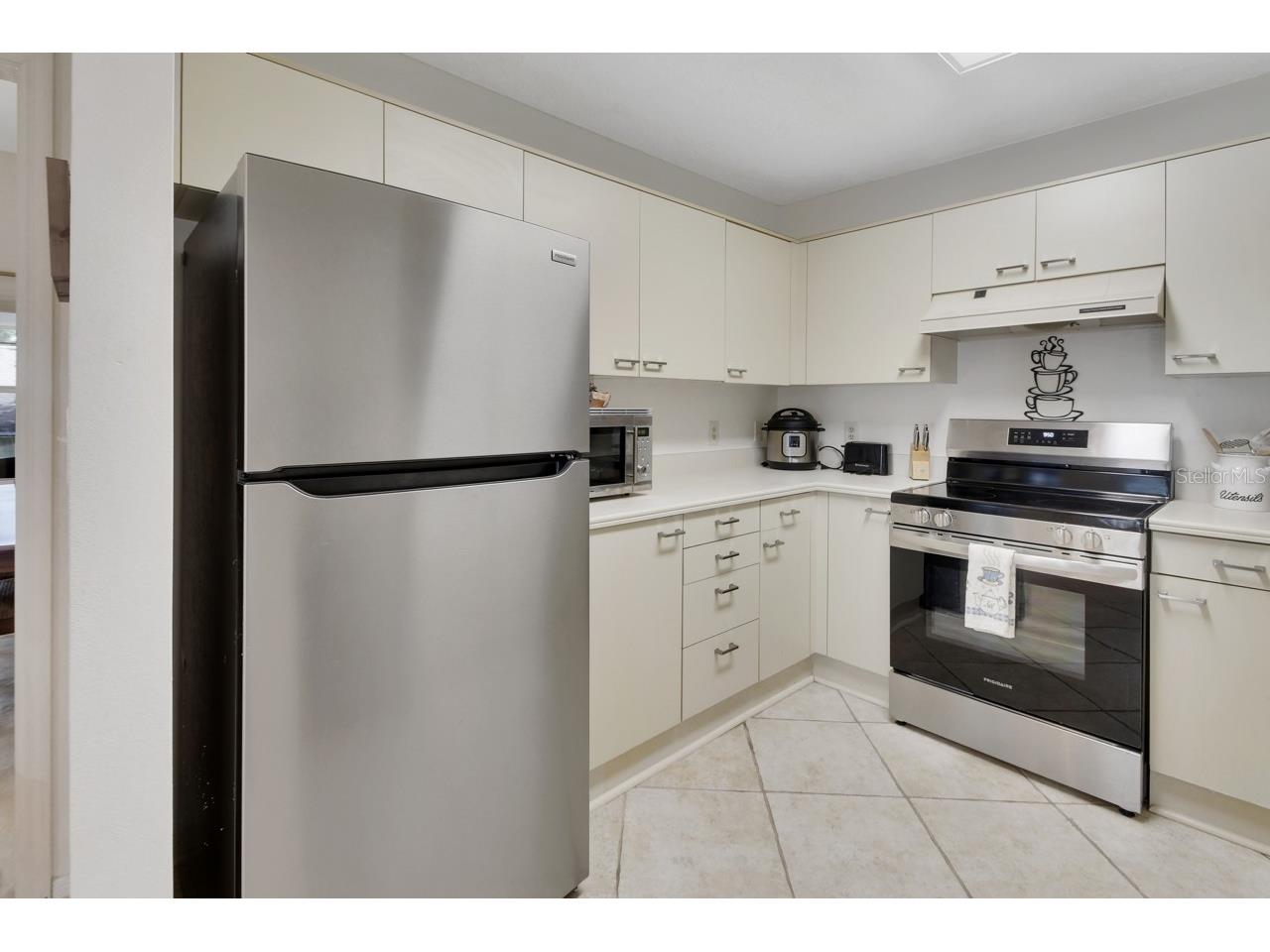 2520 S Glen Eagles Drive Deland FL 32724 V4948478 image8