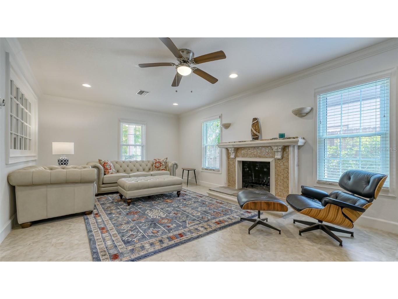 2520 Tami Sola Street Sarasota FL 34237 A4534658 image12