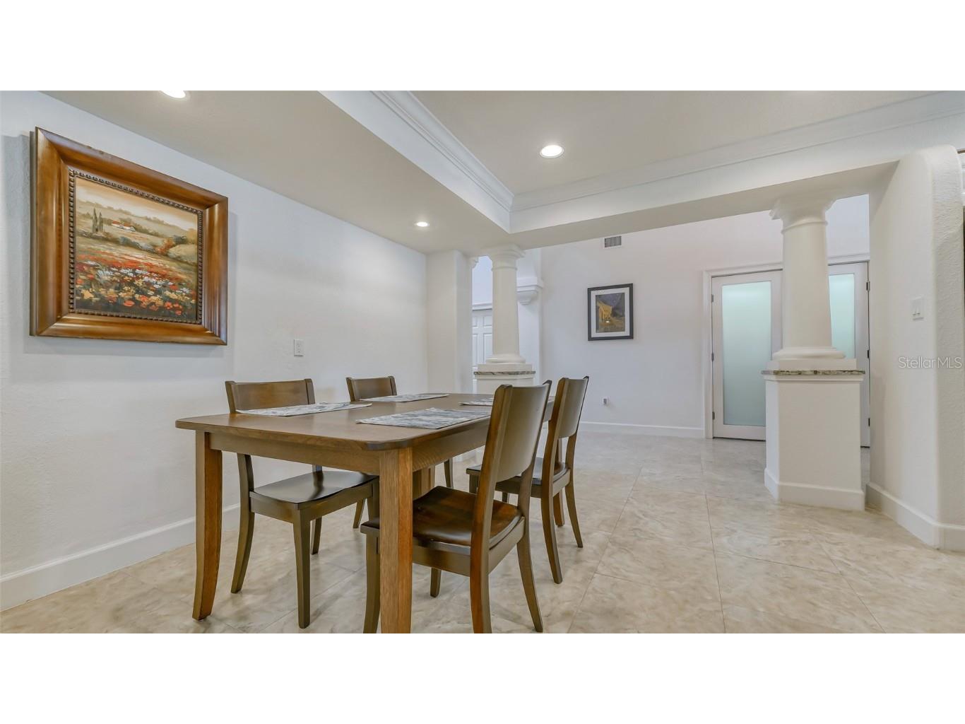 2520 Tami Sola Street Sarasota FL 34237 A4534658 image16